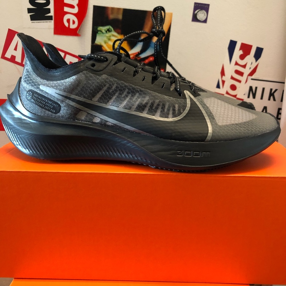 New Men Nike Zoom Gravity